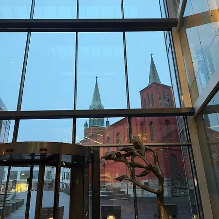 Modern In The Heart Of With View アパート