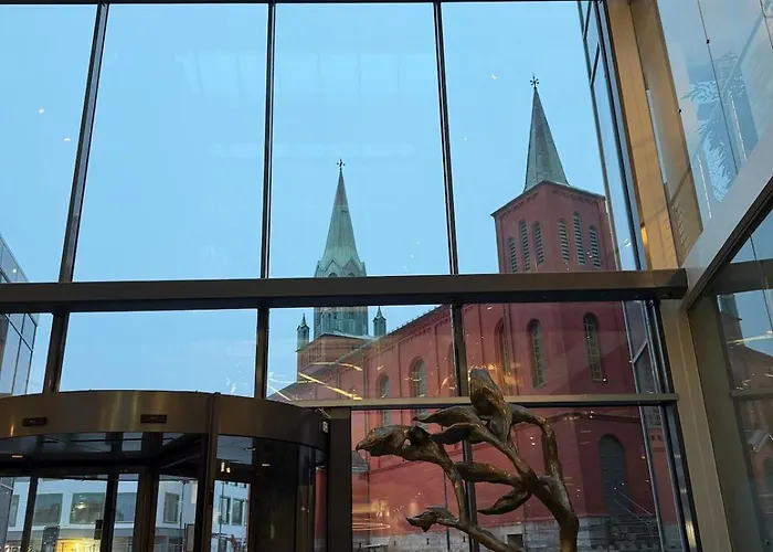 Modern In The Heart Of With View Lägenhet